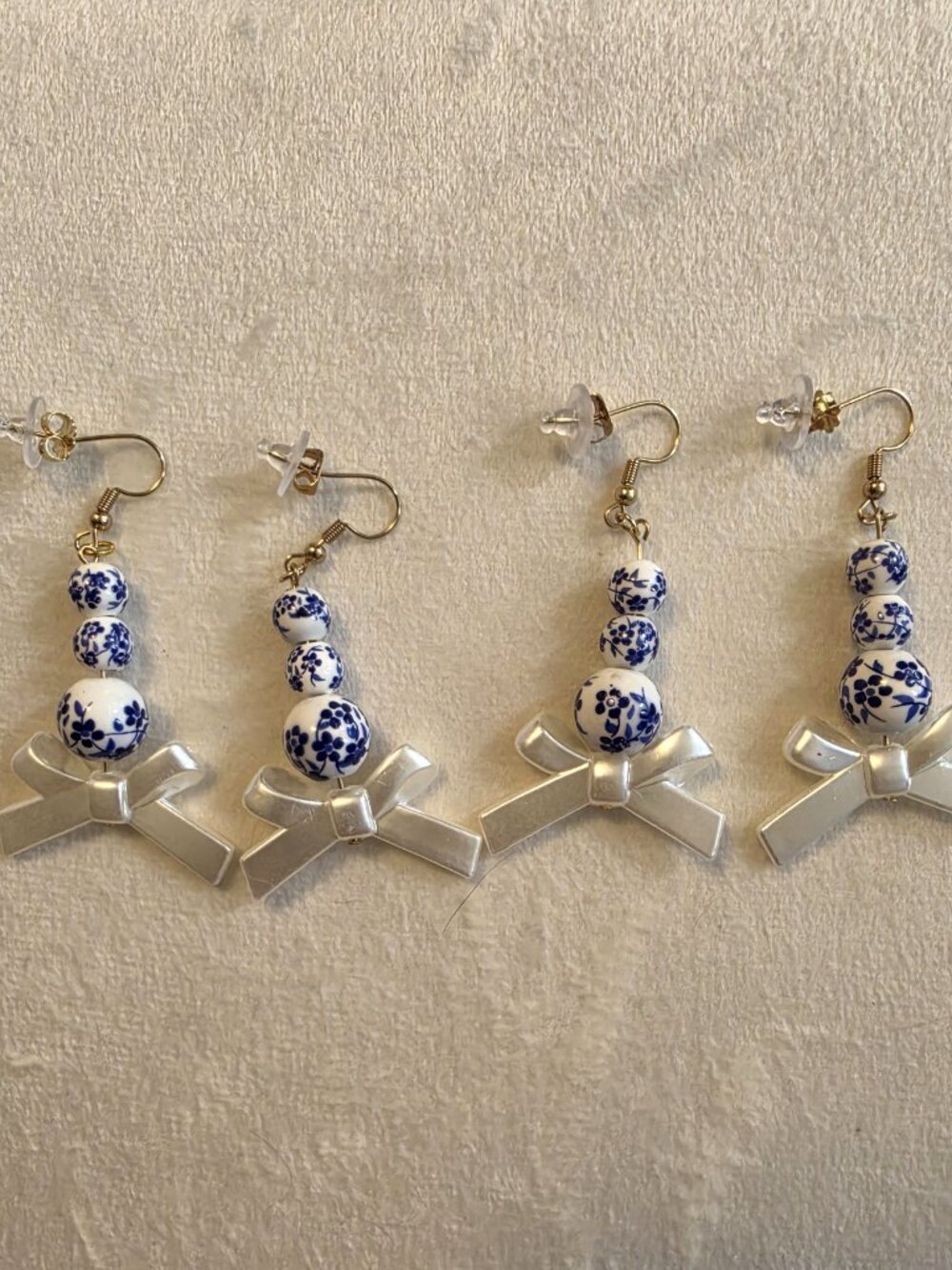 Darling Earring Set - Picture 2 of 6